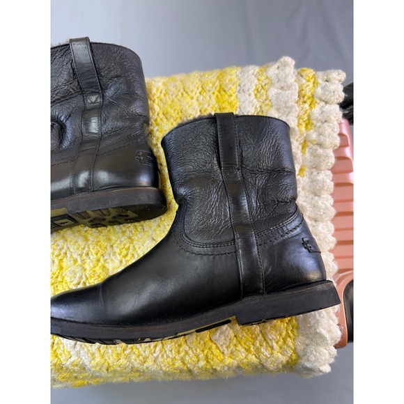 FRYE Black Leather Fur Lined Winter Boots Women Size 7.5 M solid leather w/issue - Picture 10 of 16
